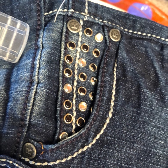 jeans - Picture 7 of 7